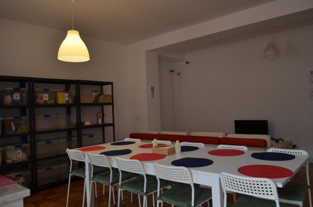 Pilar Hostel Порто Екстериор снимка