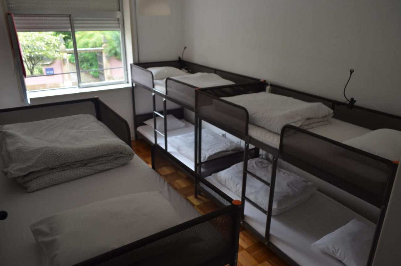 Pilar Hostel Порто Екстериор снимка