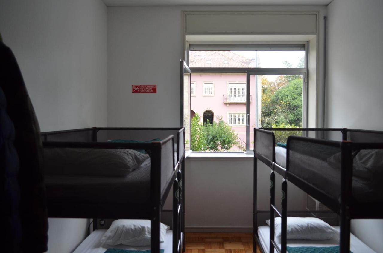 Pilar Hostel Порто Екстериор снимка