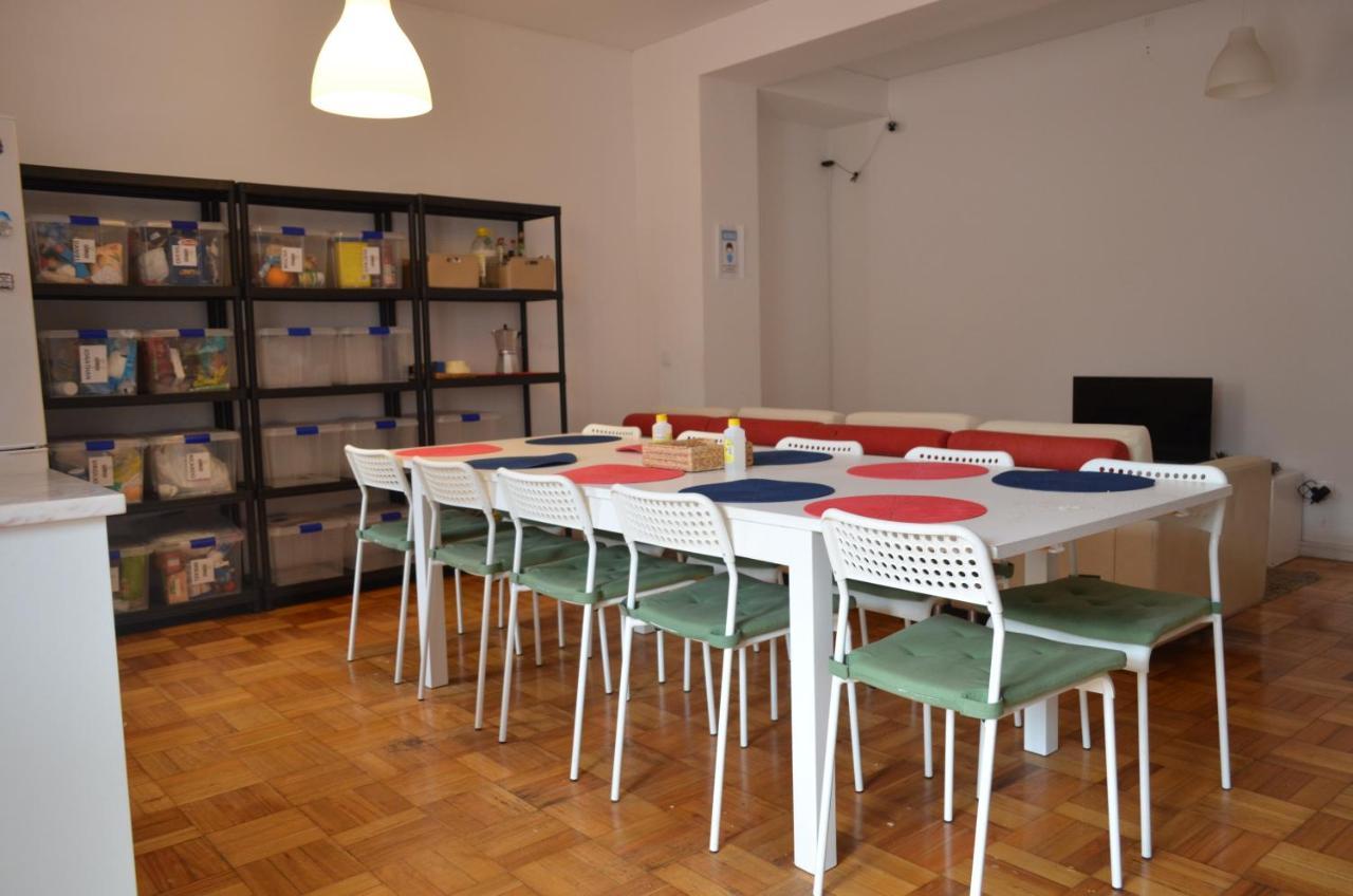 Pilar Hostel Порто Екстериор снимка