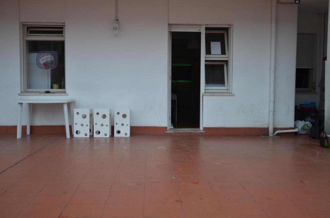 Pilar Hostel Порто Екстериор снимка
