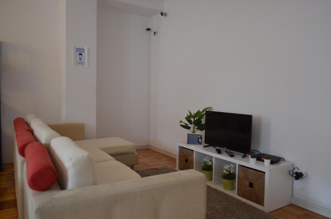Pilar Hostel Порто Екстериор снимка